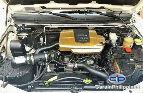 Isuzu D-Max Manual 2005 - image 7