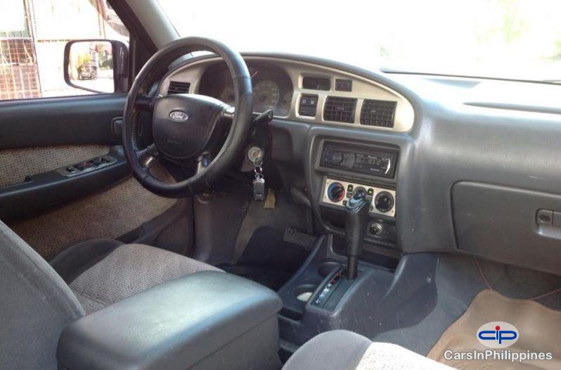 Ford Everest Automatic - image 2