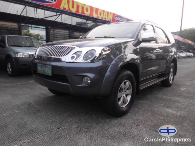 Picture of Toyota Fortuner Automatic 2006
