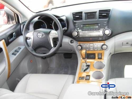 Pictures of Toyota Highlander Automatic 2009