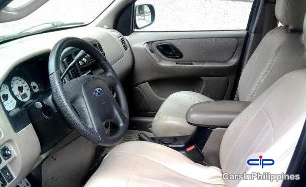 Ford Escape Automatic 2004 in Cavite