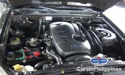 Picture of Ford Everest in Philippines