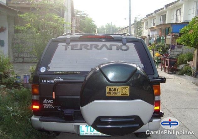Nissan Terrano Manual 1997 - image 2
