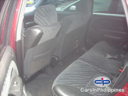Honda CR-V Manual 2003 - image 3