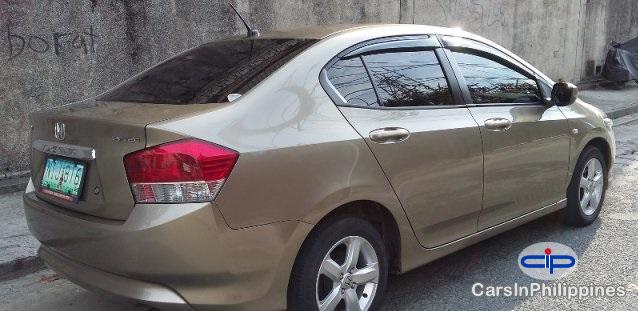 Honda City Automatic 2009 - image 2