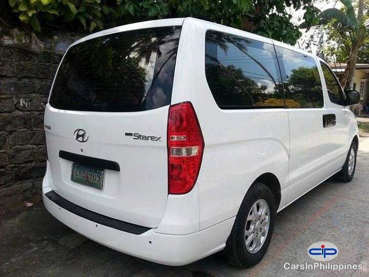Hyundai Starex Manual - image 11