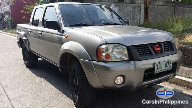 Pictures of Nissan Frontier Automatic 2003