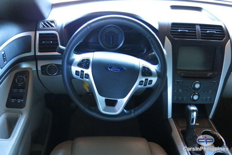 Ford Explorer Automatic 2012 in Pampanga