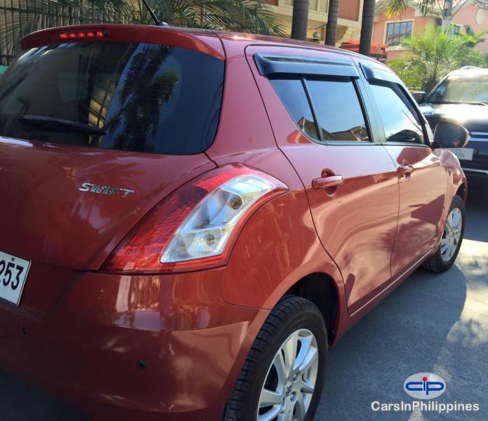 Suzuki Swift Automatic - image 10