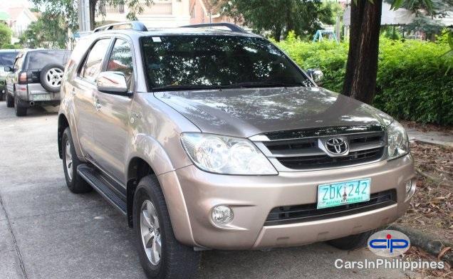 Picture of Toyota Fortuner Automatic 2006