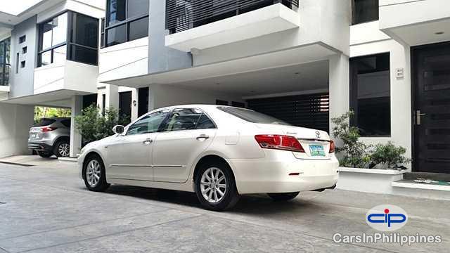 Toyota Camry Automatic 2010 - image 3
