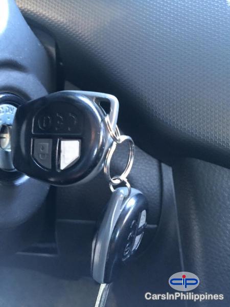 Suzuki Swift Automatic - image 2