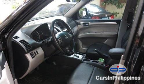 Mitsubishi Montero Sport Automatic 2010 in Metro Manila
