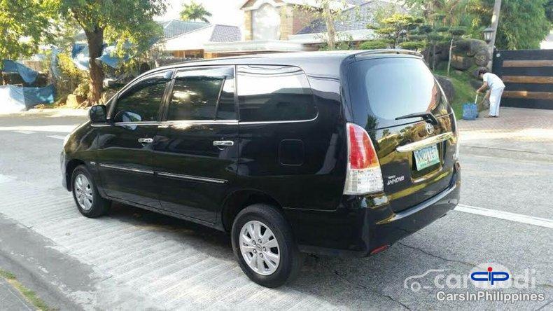 Toyota Innova Automatic 2009