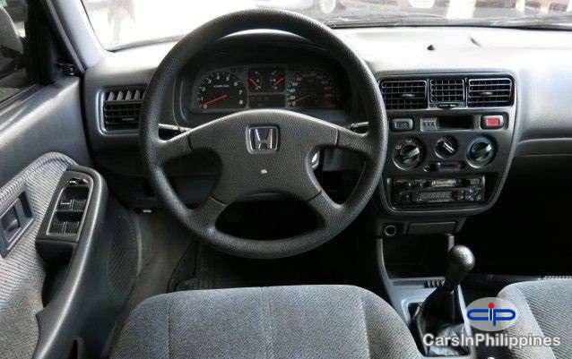 Honda City Manual - image 2