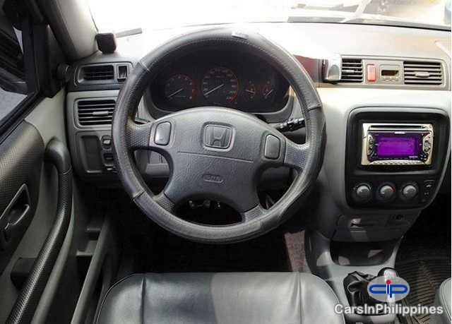 Honda CR-V in Metro Manila