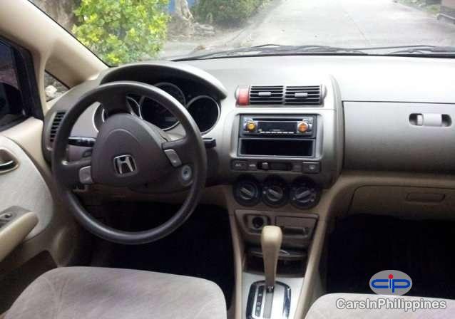 Honda City Automatic - image 3