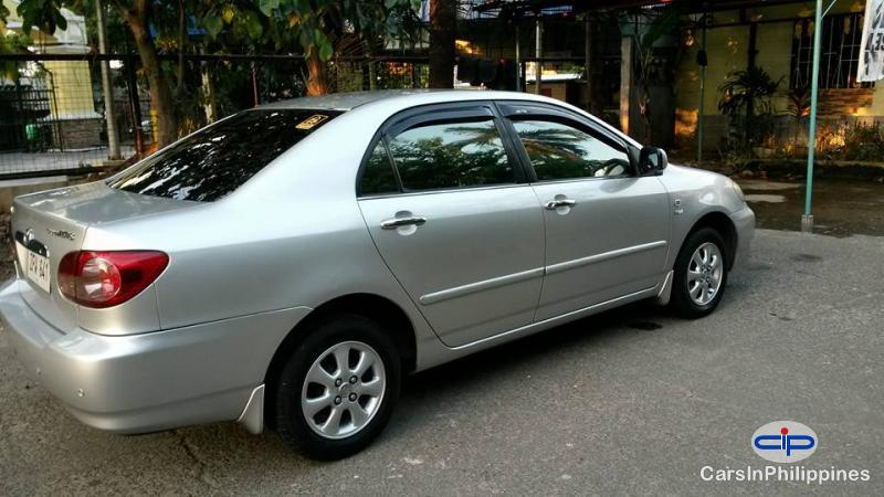 Toyota Corolla Automatic - image 3