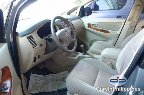 Toyota Innova Automatic 2007 - image 3