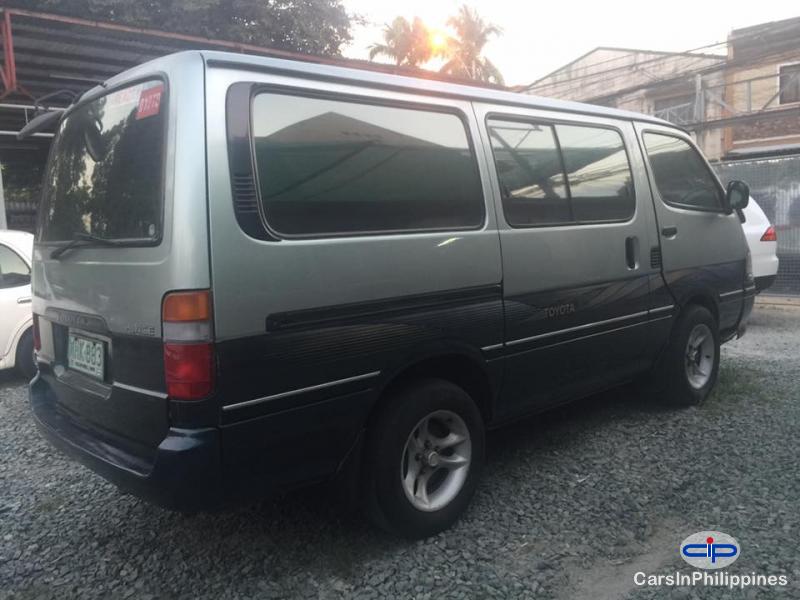 Toyota Hiace Manual 2000 in Pampanga