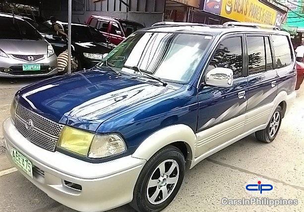 Picture of Toyota Revo Automatic 2001