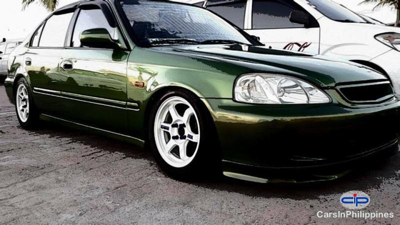 Honda Civic Automatic - image 4