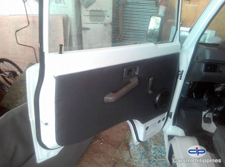 Picture of Mitsubishi L300 Manual 2007 in Nueva Ecija