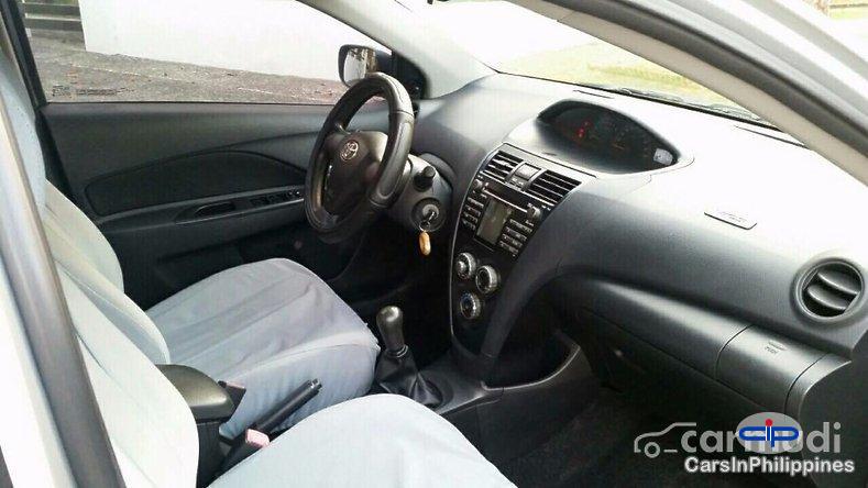 Toyota Vios Manual 2010 in Metro Manila
