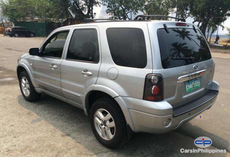 Picture of Ford Escape in Philippines