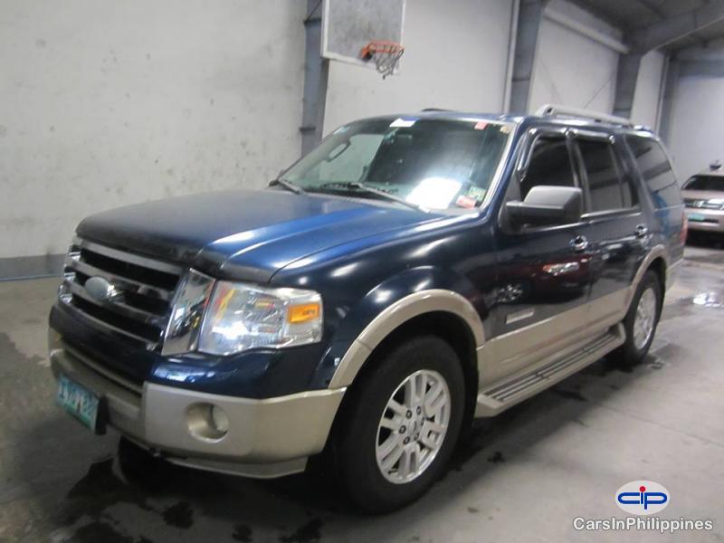 Ford Expedition Automatic - image 5