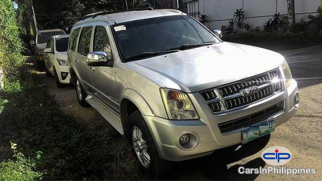 Pictures of Isuzu Alterra Automatic