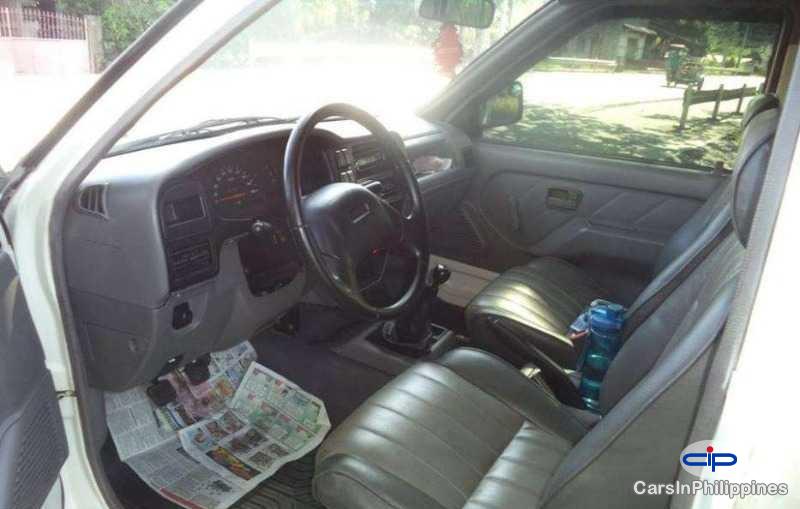 Isuzu Manual 2002 in Batangas