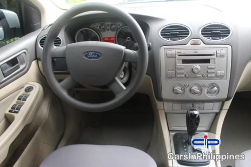 Ford Focus - image 2
