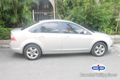 Ford Focus - image 5