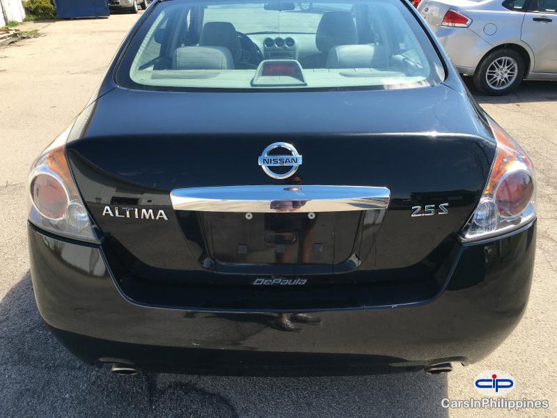 Nissan Altima Automatic 2010 in Bulacan