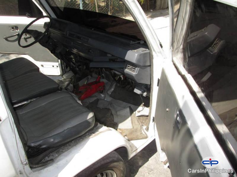 Mitsubishi L300 - image 4