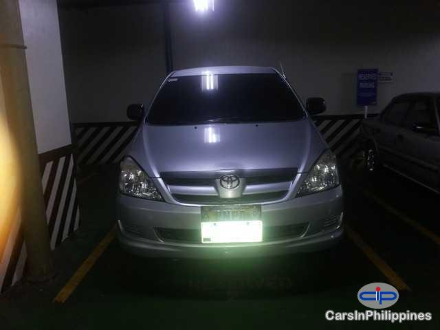 Picture of Toyota Innova Automatic 2008