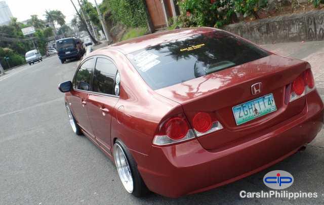 Honda Civic - image 2