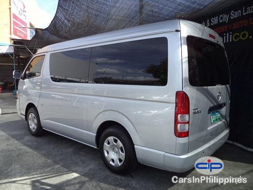 Picture of Toyota Hiace Manual 2010