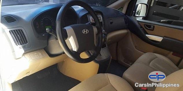 Hyundai Grand Starex Automatic 2009