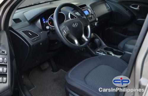 Hyundai Tucson Automatic 2012 - image 6