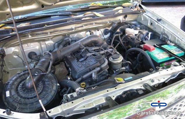 Toyota Fortuner - image 6