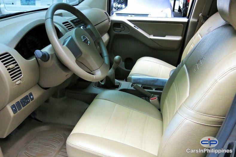 Nissan Navara Manual 2011 in Metro Manila