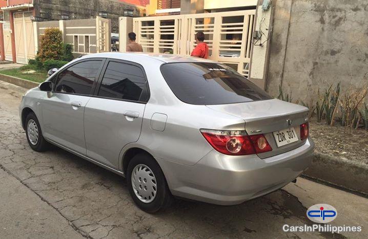 Honda City Automatic - image 4