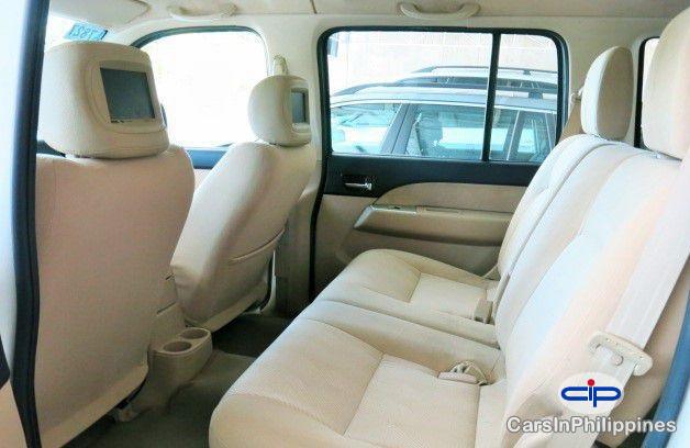 Ford Everest Automatic 2012 - image 4
