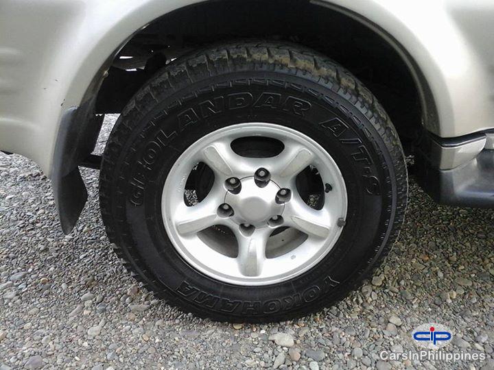 Isuzu Crosswind Automatic 2003 - image 3