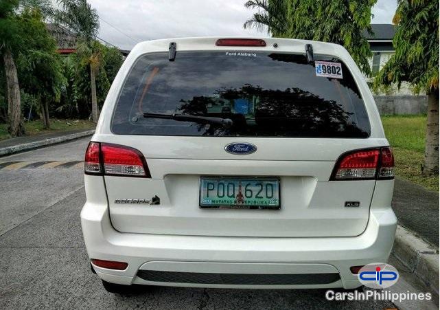 Ford Escape Automatic 2010