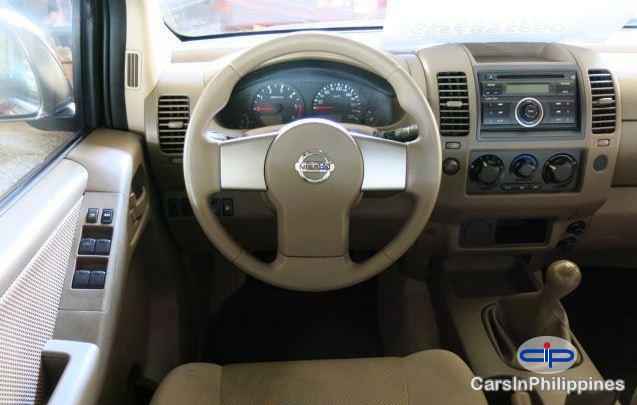 Nissan Navara - image 2