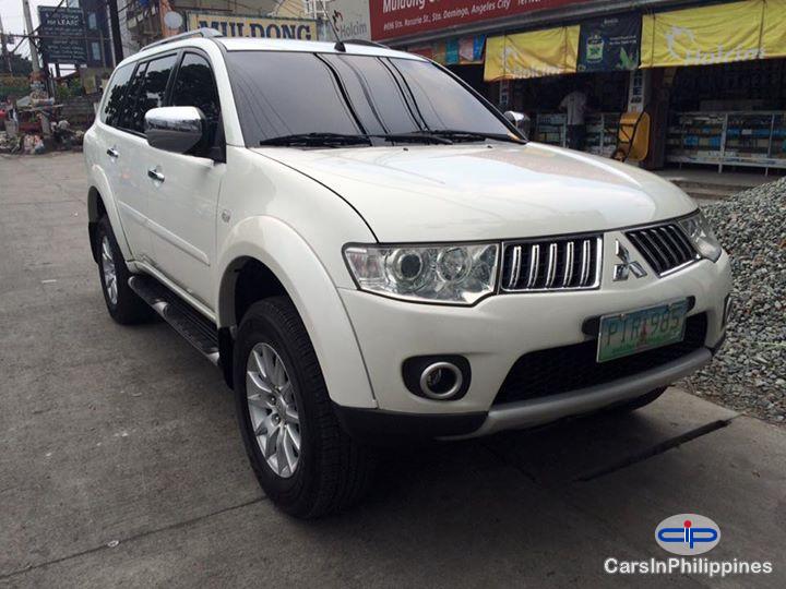 Mitsubishi Montero Sport Automatic 2011