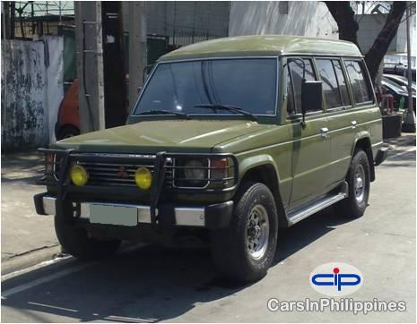 Picture of Mitsubishi Pajero Manual 1988